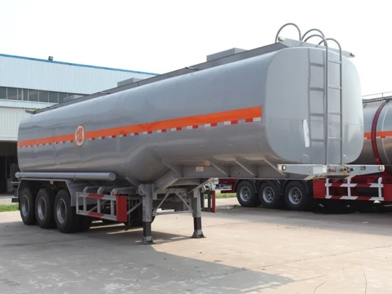 Semi-remorque citerne à carburant 3 essieux 45CBM