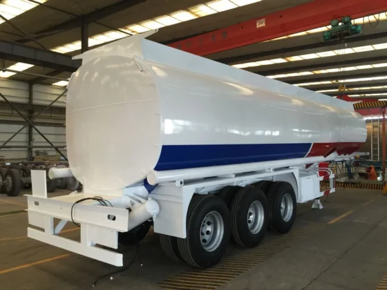 Remorque citerne à carburant de 40 000 litres à vendre