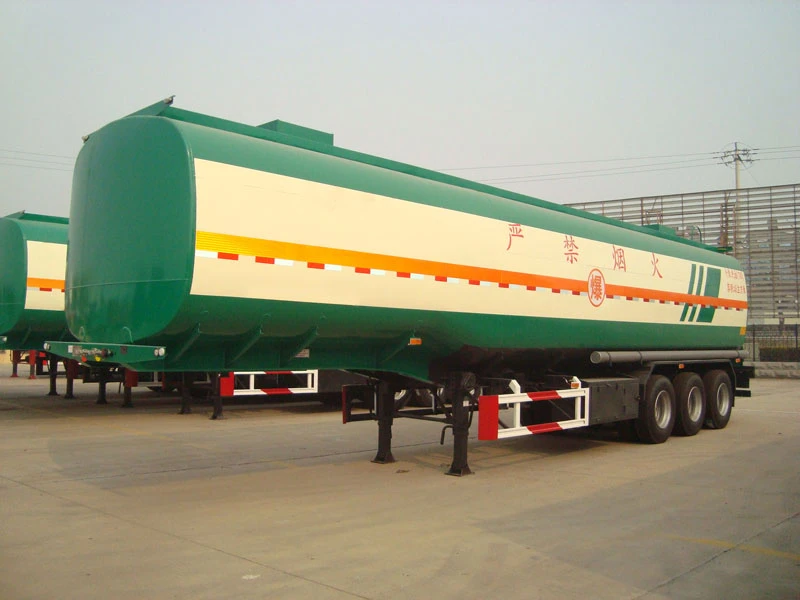 Semi-remorque citerne à carburant en acier carbone 40 000 L à vendre