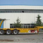 Semi Lowbed Trailer for Heavy Equipment Transport