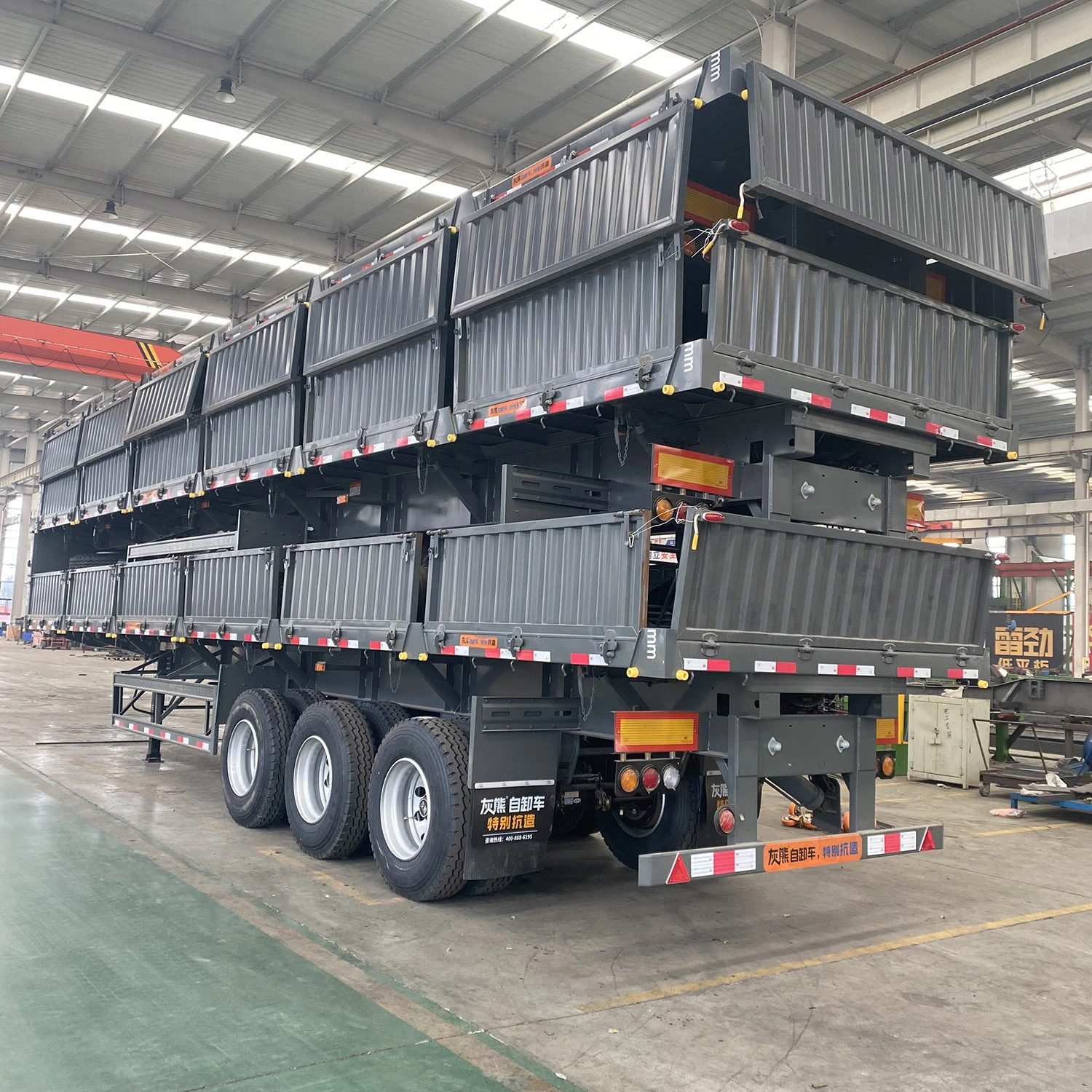 3 Axles Sidewall Semi Trailer 3 Axles Sidewall Semi Trailer