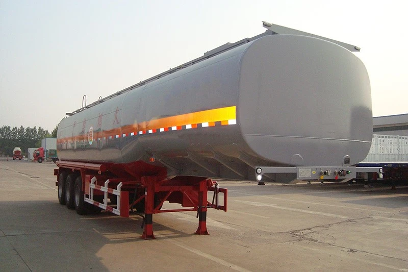 Oil Tanker Trailer Oil Tanker Trailer