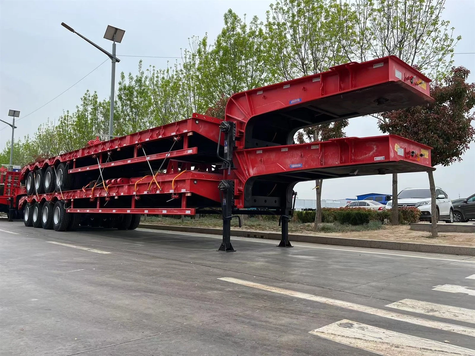 4 Axle Semi Low Loader trailer 4 Axle Semi Low Loader trailer