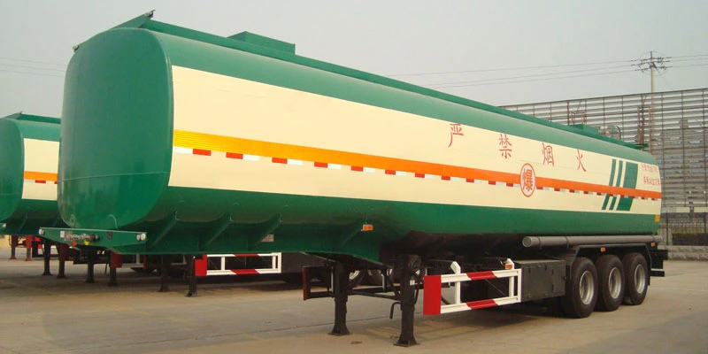 Semi-remorque citerne à carburant de 40 000 litres à vendre en Guinée