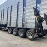 Rimorkio me shtrat të ulët 2-akse 30 ton 10ft për makineri