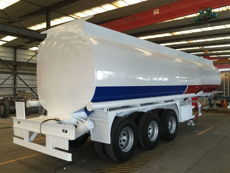 40000 liter diesel tanker trailer, 3 axle carbon steel fuel tank semi trailer with anti-explosion manhole